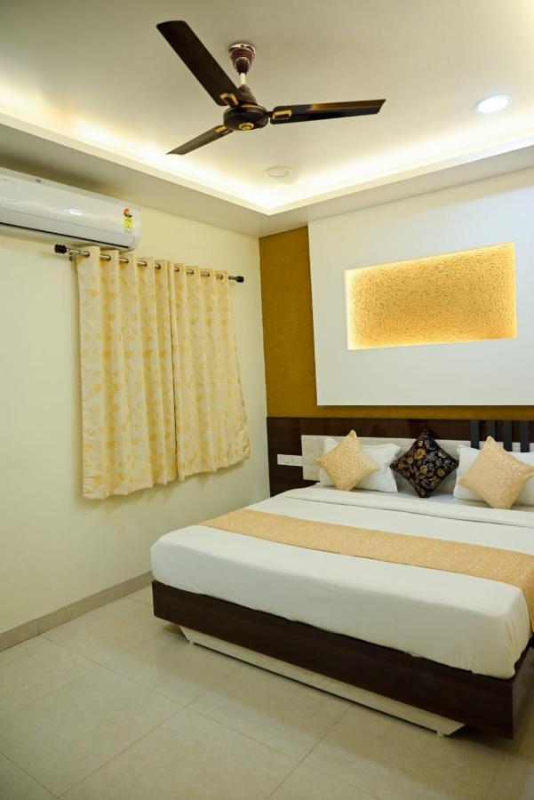 Hotel Golden Bliss Bhópál Exteriér fotografie